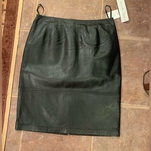 Vintage 90’s SHARON YOUNG Black Leather Skirt women’s size 6 NWT